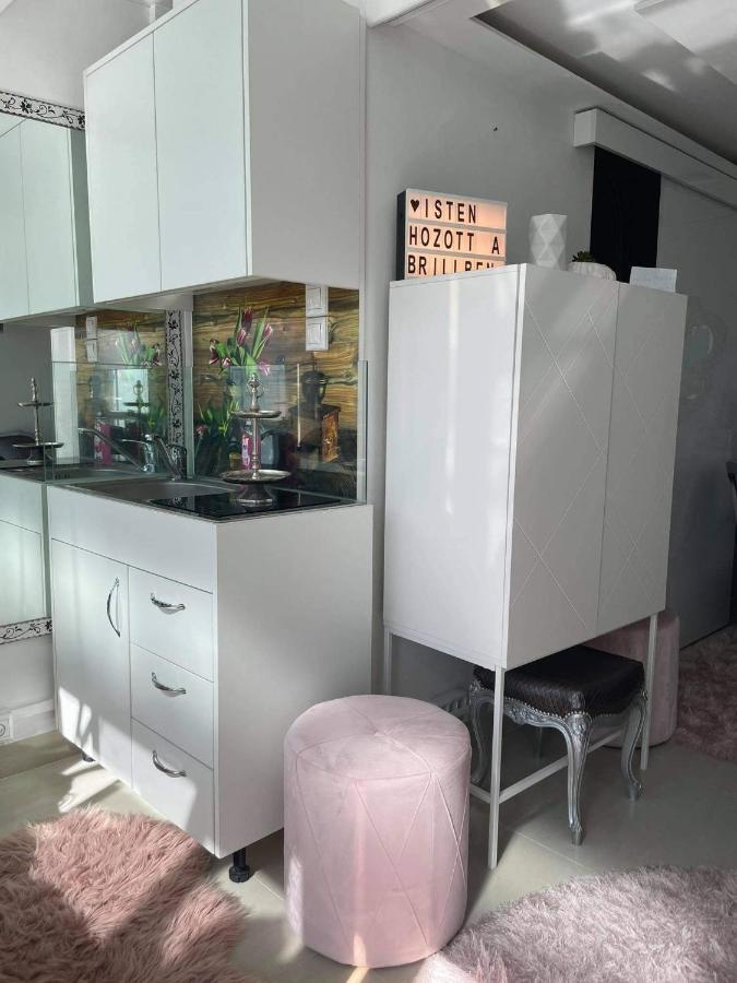Apartmán Little Brill Eger Exteriér fotografie
